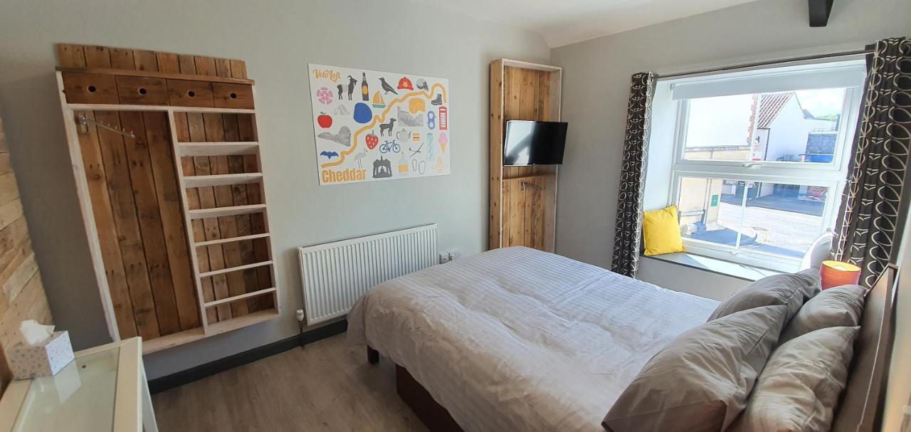 Cheddar Village Apartment Eksteriør bilde